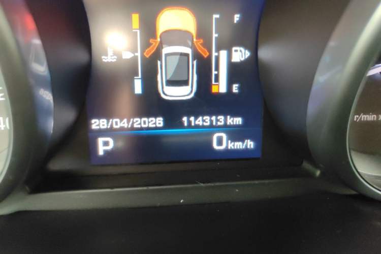 Used Land Rover Range Evoque 2012 2.0T 5-Door Ignite Edition Odometer Close Up