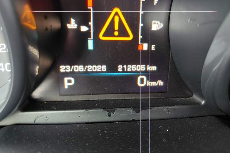 Used Land Rover Range Evoque 2012 2.0T 5-Door YAOZHI Version Odometer Close Up