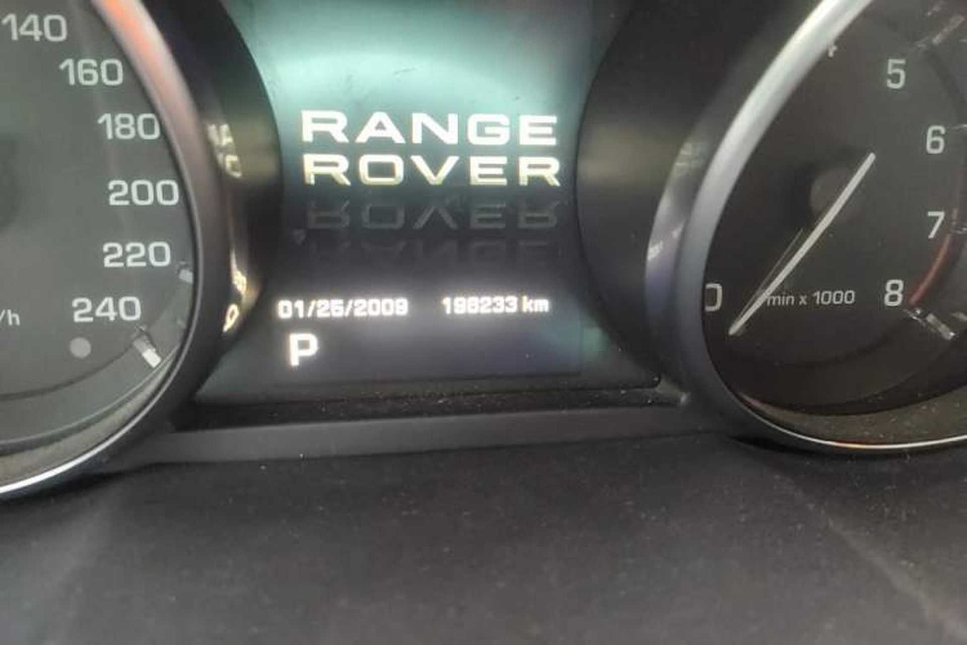 Used Land Rover Range Evoque 2012 2.0T 3-Door Ignite Edition Odometer Close Up