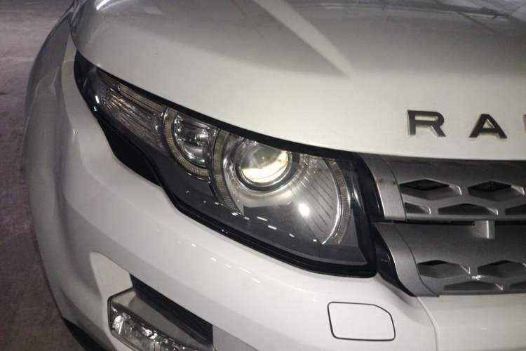 Used Land Rover Range Evoque 2012 2.0T 3-Door YAOZHI Edition Right Front Headlight