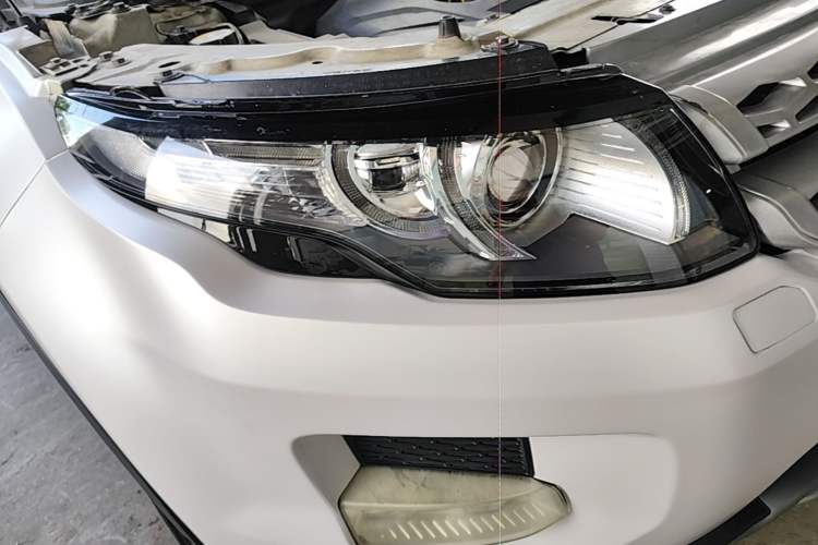Used Land Rover Range Evoque 2012 2.0T 5-Door YAOZHI Version Right Front Headlight