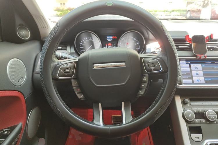 Used Land Rover Range Evoque 2012 2.0T 5-Door Ignite Edition Steering Wheel