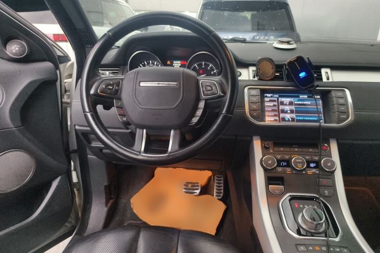 Used Land Rover Range Evoque 2012 2.0T 5-Door Ignite Edition Steering Wheel