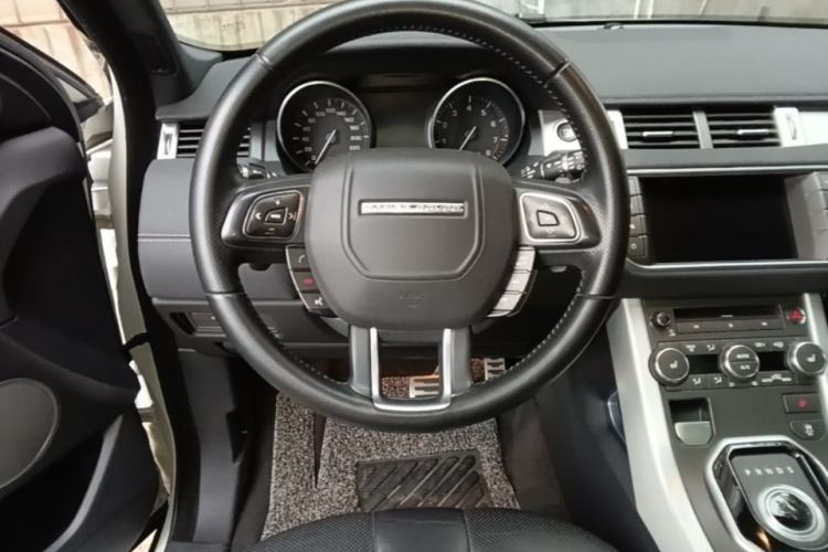 Used Land Rover Range Evoque 2012 2.0T 5-Door Ignite Edition Steering Wheel
