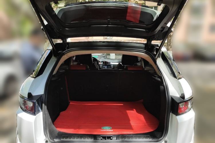 Used Land Rover Range Evoque 2012 2.0T 5-Door Ignite Edition Trunk