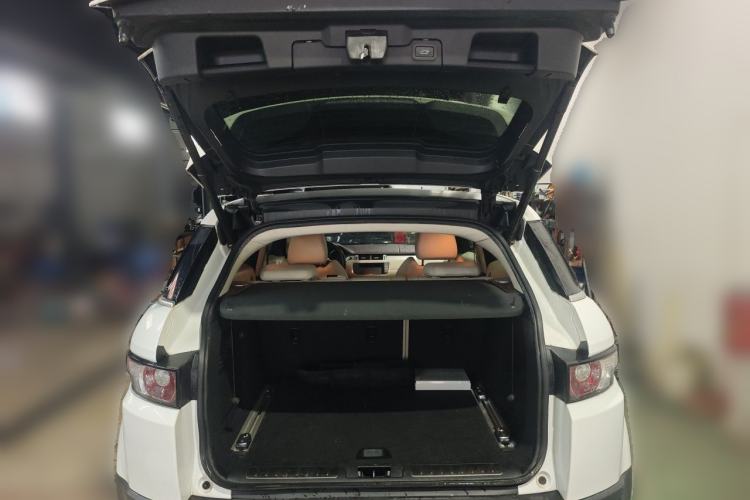 Used Land Rover Range Evoque 2012 2.0T 5-Door YAOZHI Version Trunk