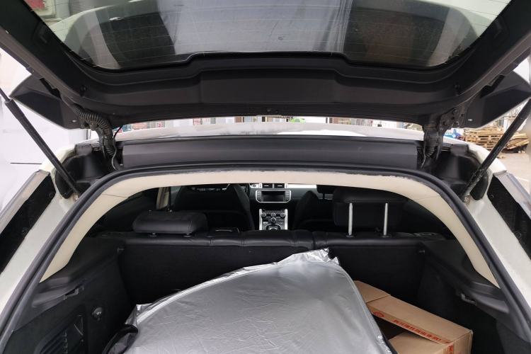 Used Land Rover Range Evoque 2012 2.0T 5-Door YAOZHI Version Trunk