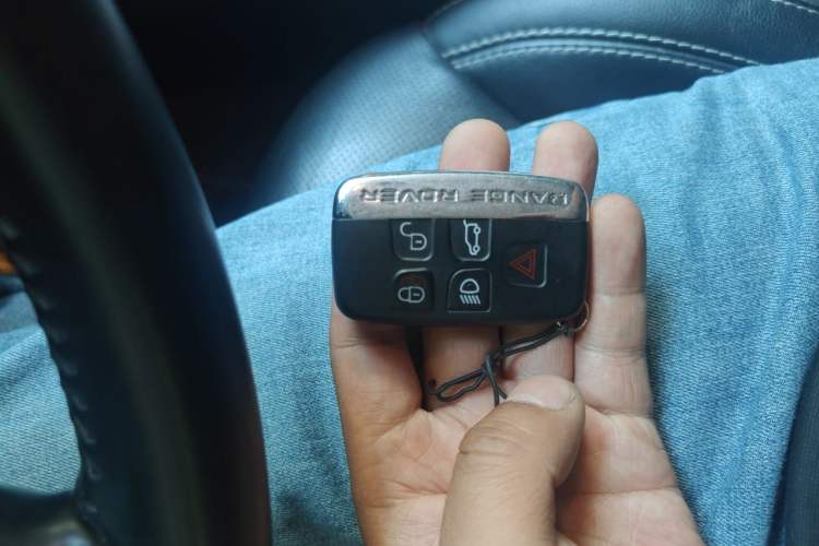 Used Land Rover Range Evoque 2012 2.0T 5-Door Ignite Edition Vehicle Key