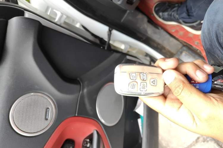 Used Land Rover Range Evoque 2012 2.0T 3-Door Ignite Edition Vehicle Key