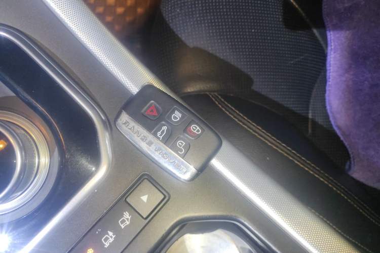 Used Land Rover Range Evoque 2012 2.0T 5-Door Ignite Edition Vehicle Key
