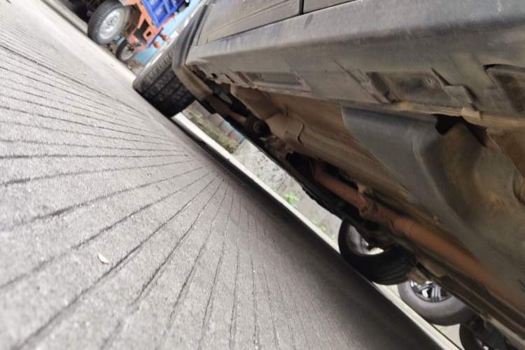 Used Land Rover Range Evoque 2013 2.2T 5-Door Diesel Edition Chassis Rear Left