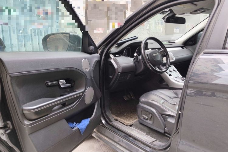 Used Land Rover Range Evoque 2013 2.2T 5-Door Diesel Edition Driver Seat