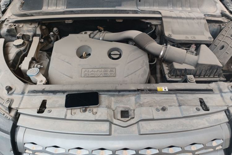 Used Land Rover Range Evoque 2013 2.0T 5-Door Yaozhen Edition Engine Bay