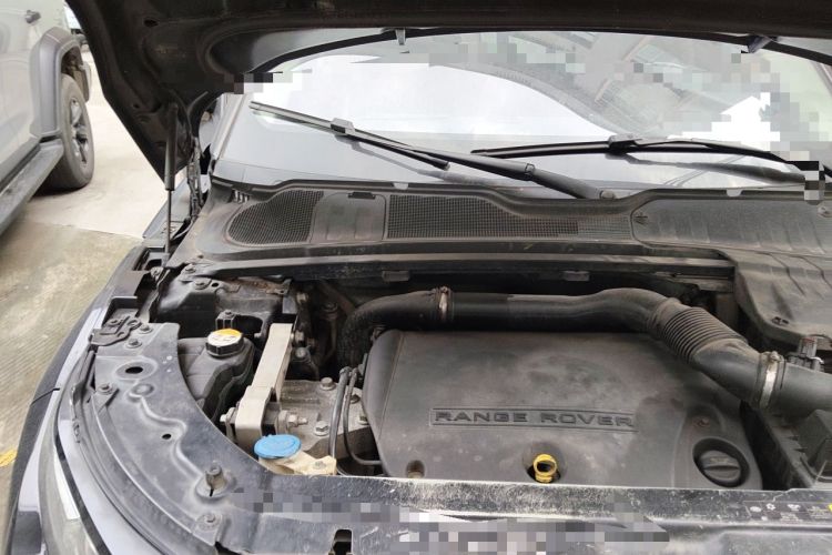 Used Land Rover Range Evoque 2013 2.2T 5-Door Diesel Edition Engine Bay Right