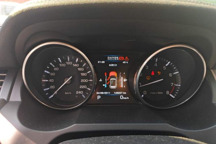 Used Land Rover Range Evoque 2013 2.0T 5-Door Ignite Edition Instrument Cluster