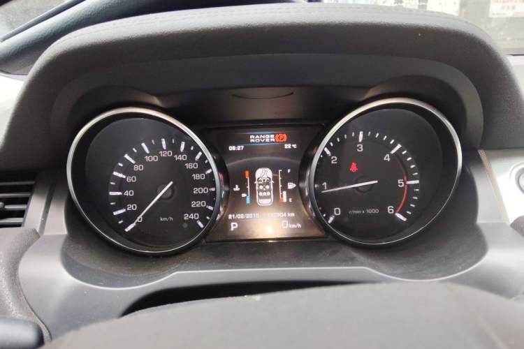 Used Land Rover Range Evoque 2013 2.2T 5-Door Diesel Edition Instrument Cluster