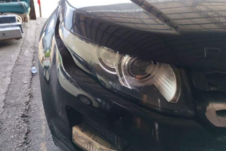 Used Land Rover Range Evoque 2013 2.0T 5-Door YAOZHI Edition Right Front Headlight