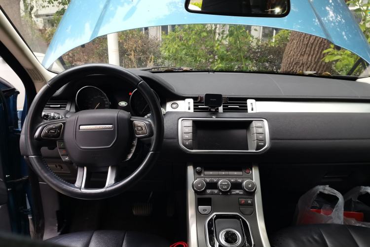 Used Land Rover Range Evoque 2013 2.0T 5-Door Yaozhen Edition Center Console