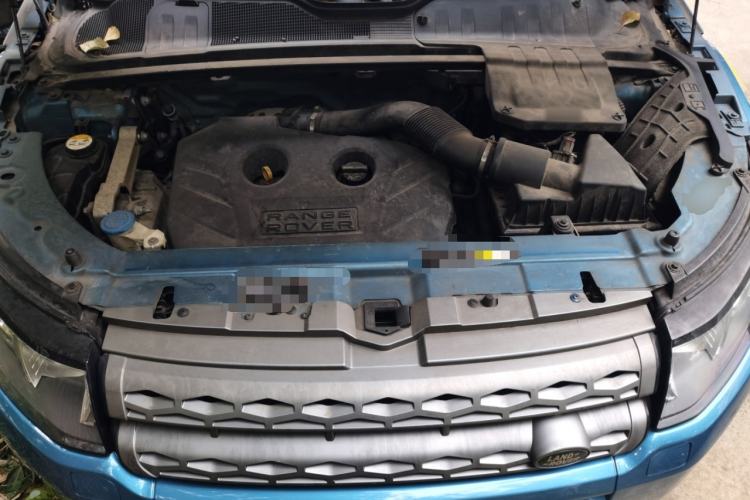 Used Land Rover Range Evoque 2013 2.0T 5-Door Yaozhen Edition Engine Bay