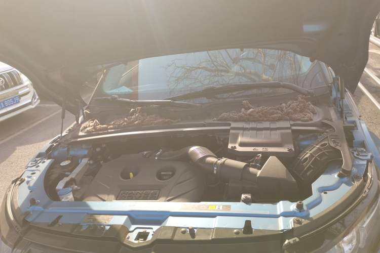 Used Land Rover Range Evoque 2013 2.0T 5-Door Ignite Edition Engine Bay