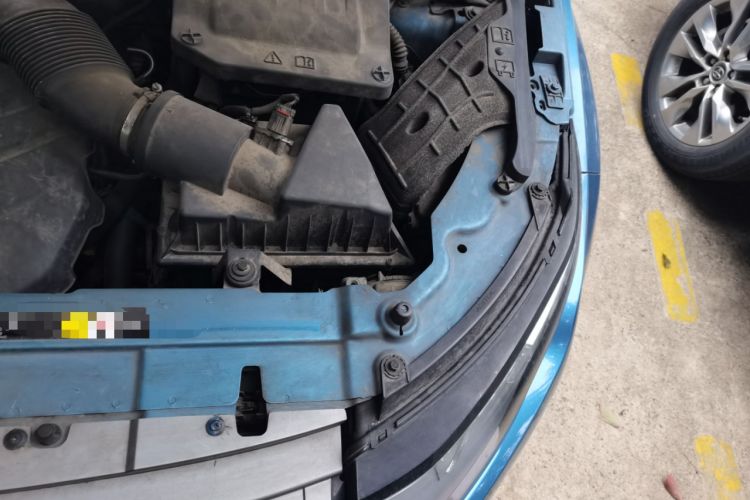 Used Land Rover Range Evoque 2013 2.0T 5-Door Yaozhen Edition Engine Bay Left