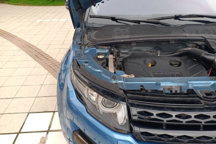 Used Land Rover Range Evoque 2013 2.0T 3-Door Electric Blue Limited Edition Engine Bay Right