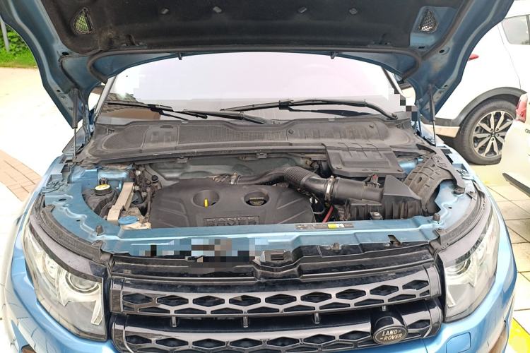 Used Land Rover Range Evoque 2013 2.0T 3-Door Electric Blue Limited Edition Engine Bay