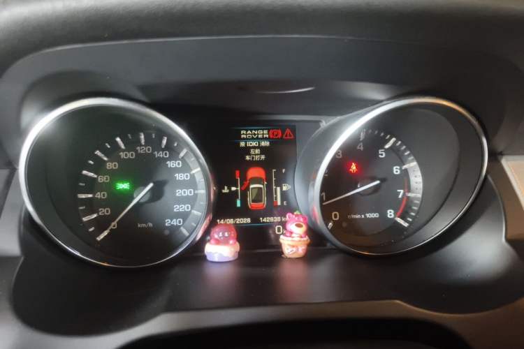 Used Land Rover Range Evoque 2013 2.0T 5-Door Ignite Edition Instrument Cluster