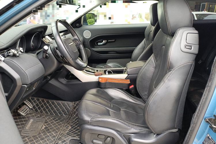 Used Land Rover Range Evoque 2013 2.0T 3-Door Electric Blue Limited Edition Left Front Seat