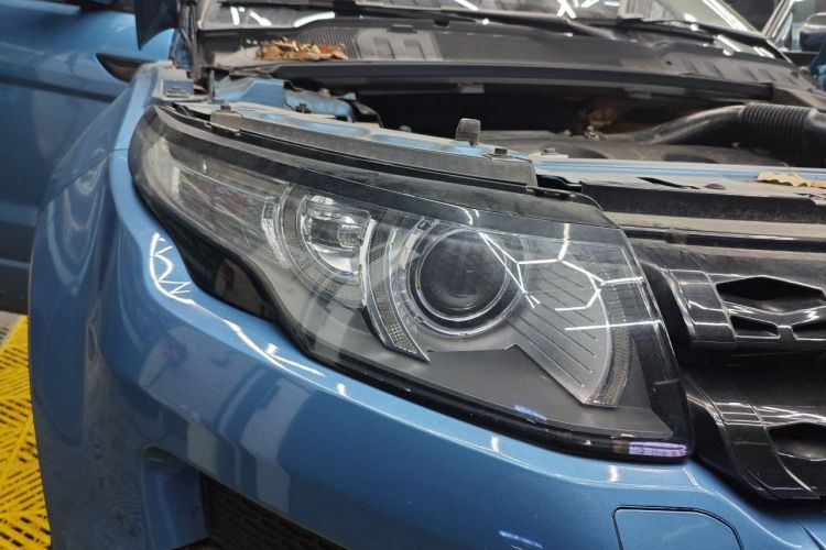 Used Land Rover Range Evoque 2013 2.0T 5-Door Ignite Edition Right Front Headlight