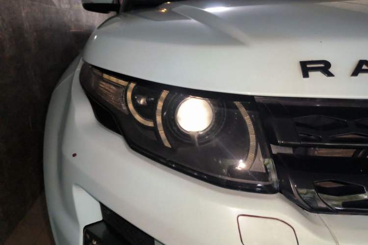 Used Land Rover Range Evoque 2013 2.0T 5-Door Ignite Edition Right Front Headlight
