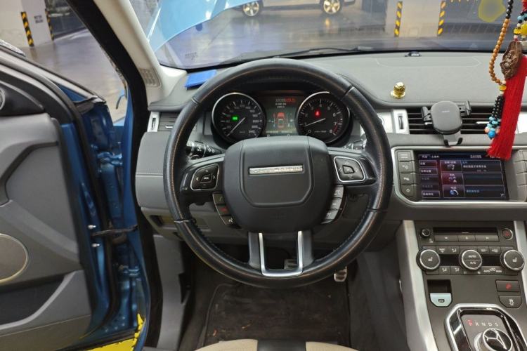 Used Land Rover Range Evoque 2013 2.0T 5-Door Ignite Edition Steering Wheel