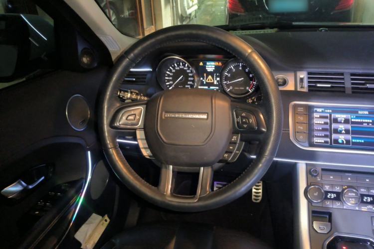 Used Land Rover Range Evoque 2013 2.0T 5-Door Ignite Edition Steering Wheel