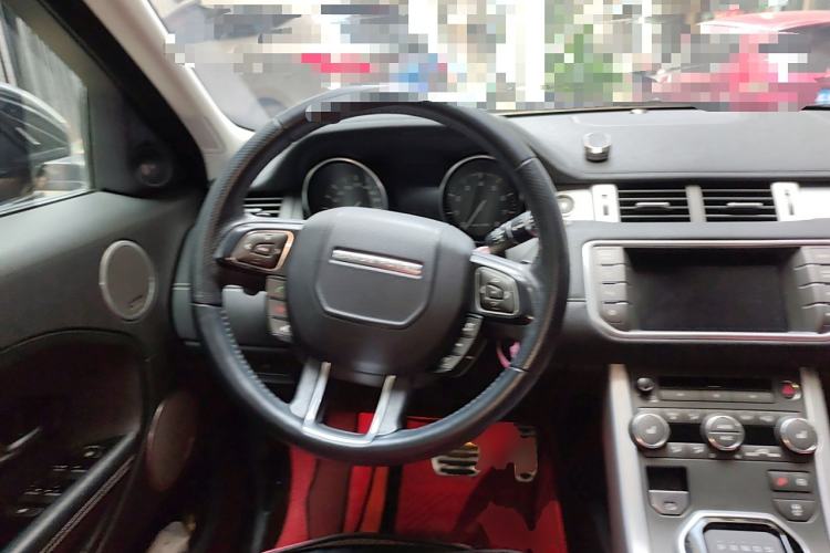 Used Land Rover Range Evoque 2013 2.0T 5-Door Ignite Edition Steering Wheel