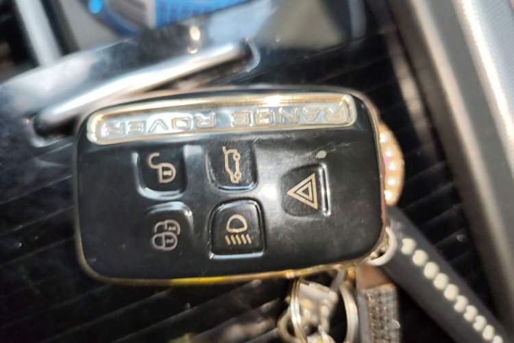 Used Land Rover Range Evoque 2013 2.0T 5-Door Ignite Edition Vehicle Key