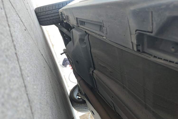 Used Land Rover Range Evoque 2013 2.0T 3-Door YAOZHI Edition Chassis Front Right
