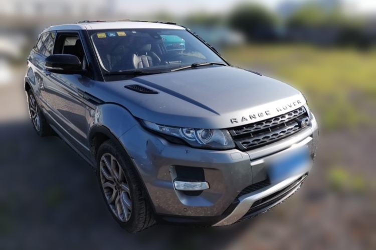 Used Land Rover Range Evoque 2013 2.0T 3-Door Ignite Edition Front Right 45 Deg