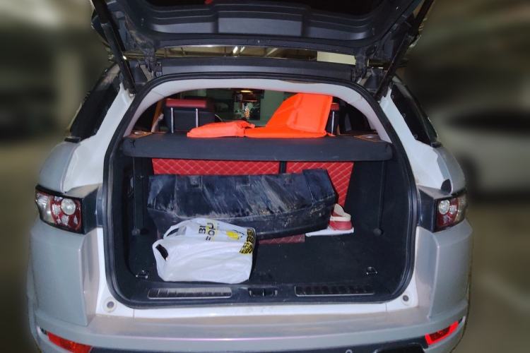 Used Land Rover Range Evoque 2013 2.0T 5-Door YAOZHI Edition Trunk