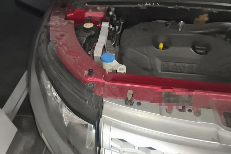 Used Land Rover Range Evoque 2013 2.0T 5-Door YAOZHI Edition Engine Bay Right