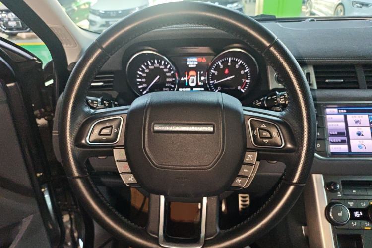 Used Land Rover Range Evoque 2013 2.0T 5-Door Ignite Edition Steering Wheel