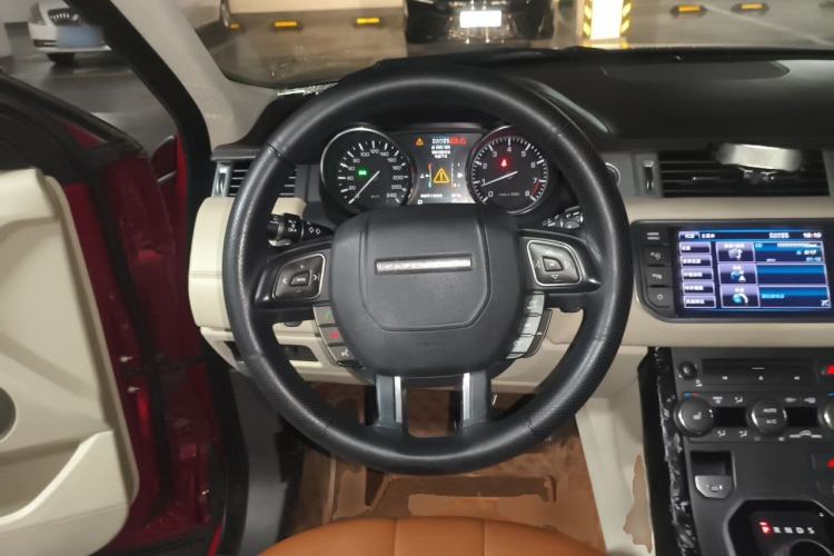 Used Land Rover Range Evoque 2013 2.0T 5-Door YAOZHI Edition Steering Wheel