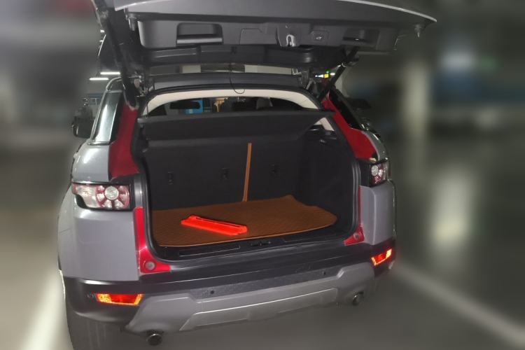 Used Land Rover Range Evoque 2013 2.0T 5-Door YAOZHI Edition Trunk
