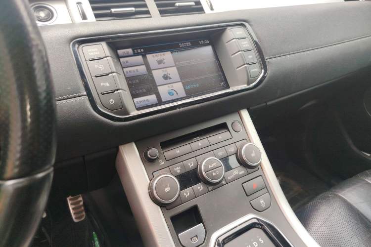 Used Land Rover Range Evoque 2013 2.0T 5-Door YAOZHI Edition Audio And AC Panel