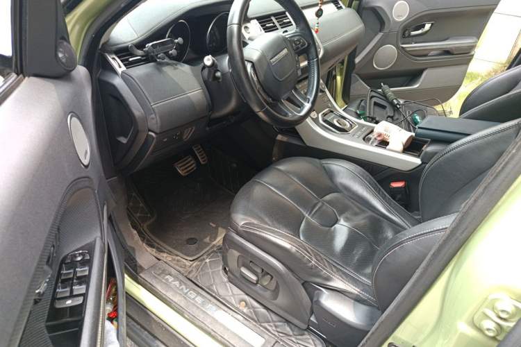 Used Land Rover Range Evoque 2013 2.0T 5-Door Ignite Edition Driver Seat