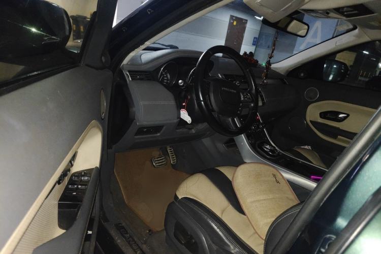 Used Land Rover Range Evoque 2013 2.0T 5-Door Ignite Edition Driver Seat