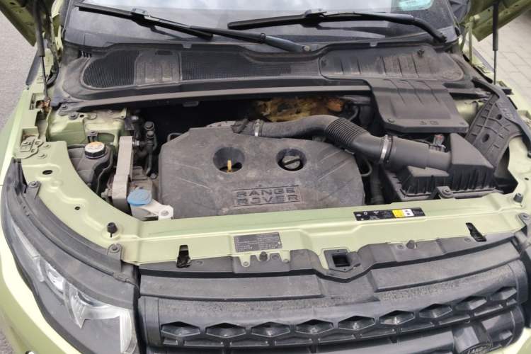 Used Land Rover Range Evoque 2013 2.0T 5-Door Ignite Edition Engine Bay