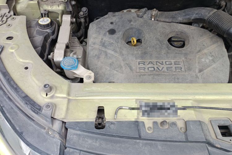 Used Land Rover Range Evoque 2013 2.0T 5-Door Ignite Edition Engine Bay Right