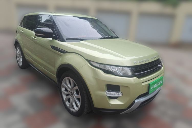 Used Land Rover Range Evoque 2013 2.0T 5-Door Ignite Edition Front Right 45 Deg