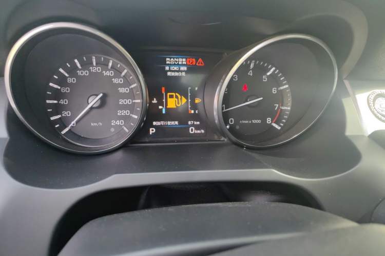 Used Land Rover Range Evoque 2013 2.0T 5-Door Yaozhen Edition Instrument Cluster