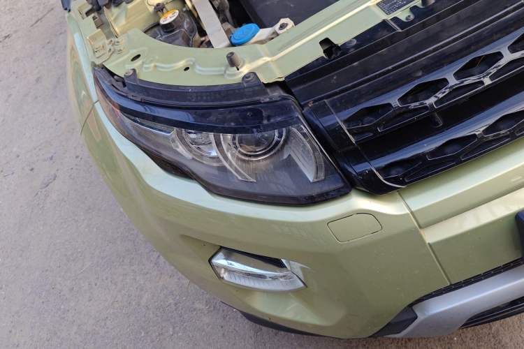 Used Land Rover Range Evoque 2013 2.0T 5-Door Ignite Edition Right Front Headlight